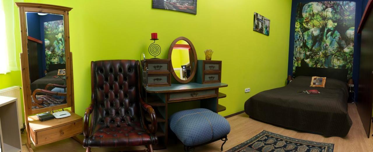 New Broadway Classic Apartments Budapest Luaran gambar
