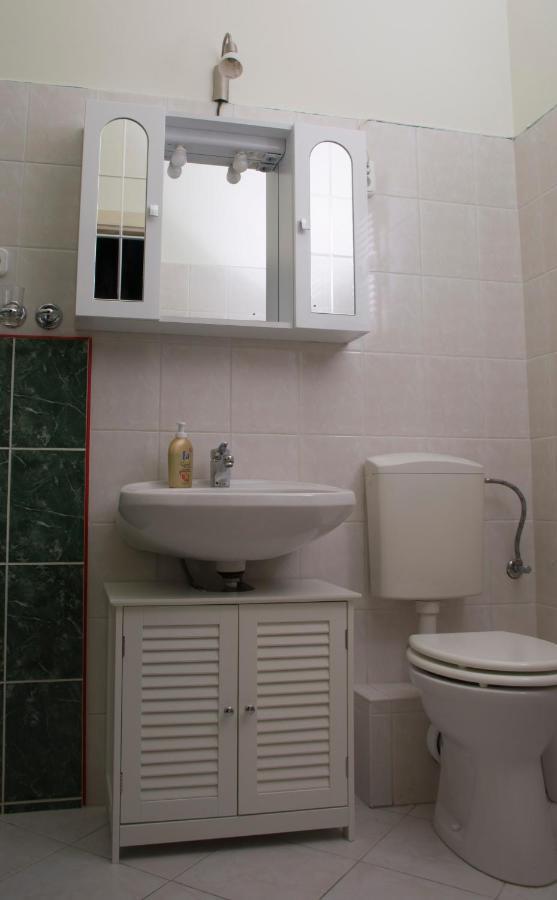 New Broadway Classic Apartments Budapest Bilik gambar